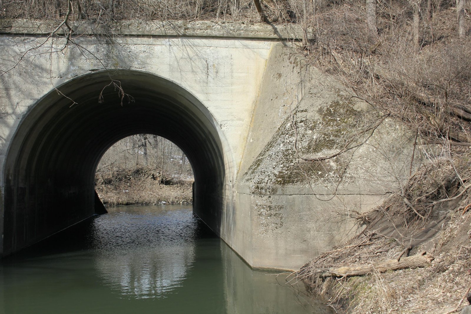 East abutment